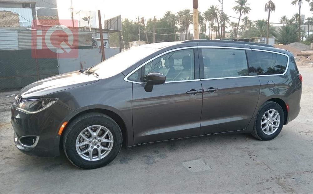 کرایسلەر پاسیفیکا